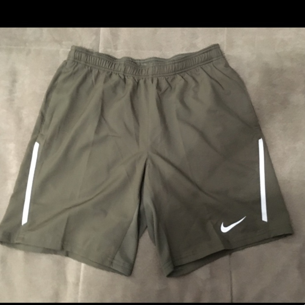 Nike men’s shorts